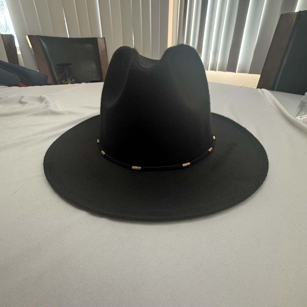 Marcus Adler Black Metal Trim Felt Fedora Hat